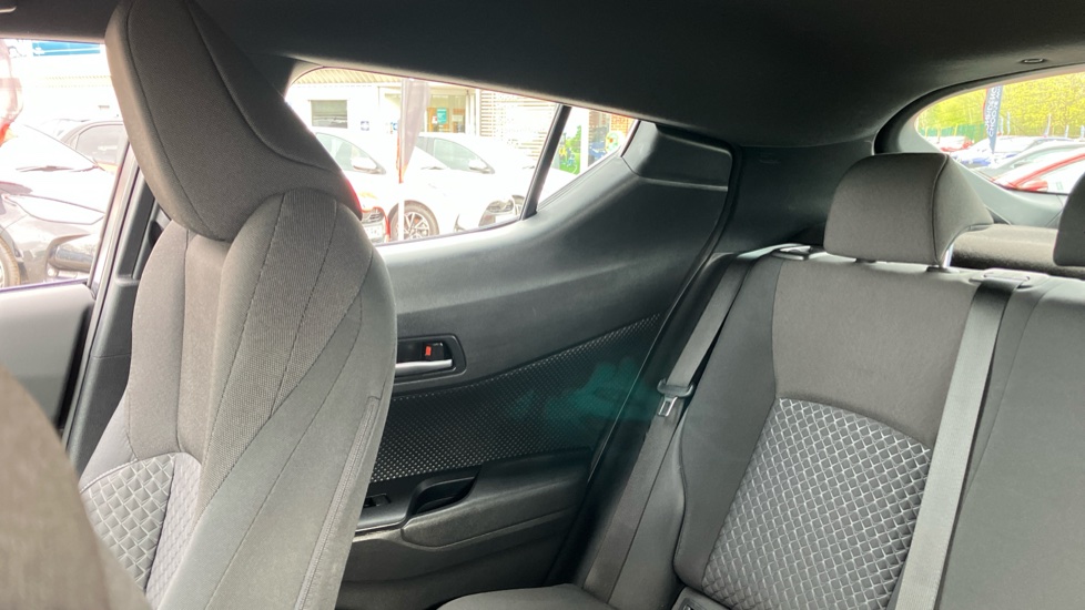 Toyota C-HR 1.8 Hybrid Icon 5dr CVT Hybrid Hatchback - Image 53