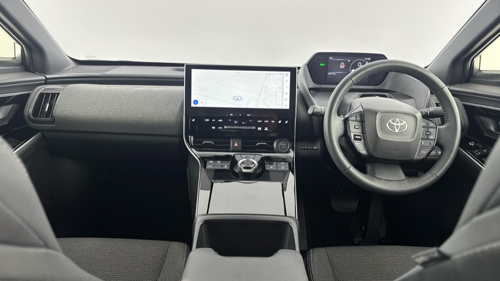 Toyota bZ4X 150kW Motion 71.4kWh 5dr Auto [11kW] Electric Hatchback - Image 6