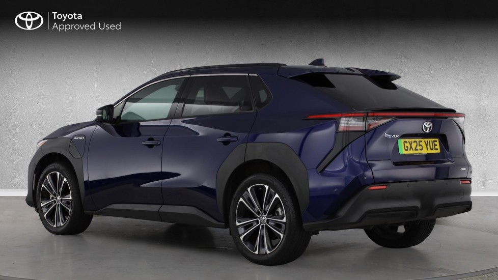 Toyota bZ4X 160kW Vision 71.4kWh 5dr Auto AWD [11kW] Electric Hatchback - Image 4