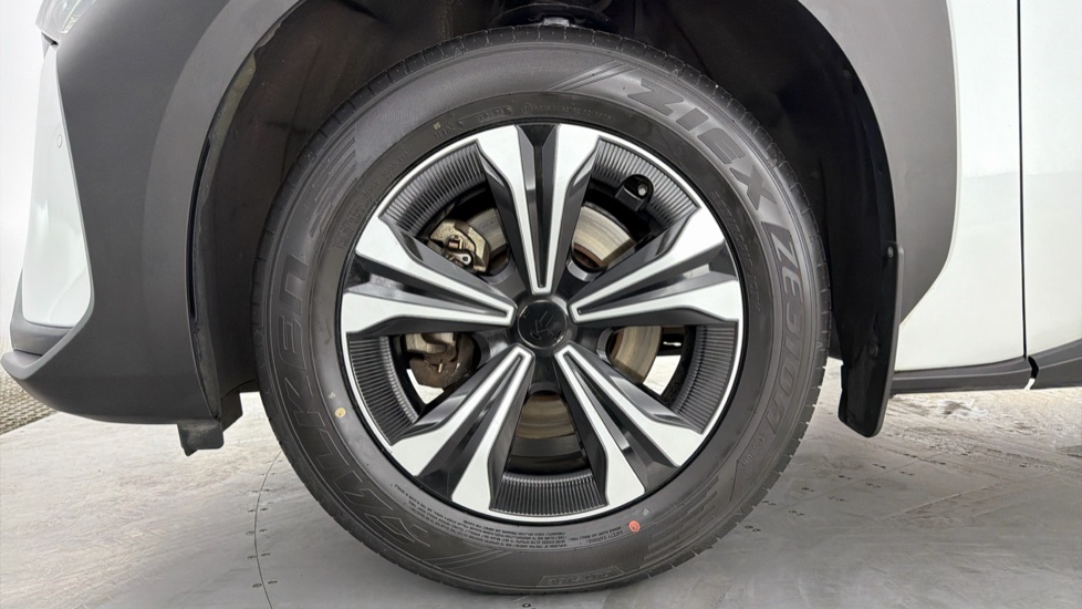 Toyota bZ4X 150kW Motion 71.4kWh 5dr Auto [11kW] Electric Hatchback - Image 26