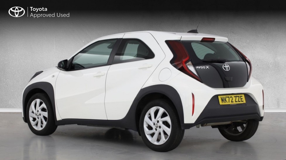 Toyota Aygo X 1.0 VVT-i Pure 5dr Petrol Hatchback - Image 4