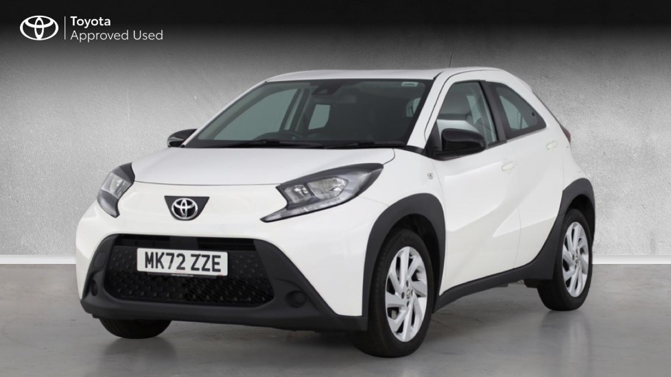 Toyota Aygo X 1.0 VVT-i Pure 5dr Petrol Hatchback - Image 3