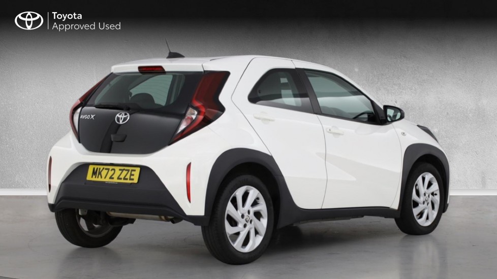 Toyota Aygo X 1.0 VVT-i Pure 5dr Petrol Hatchback - Image 2