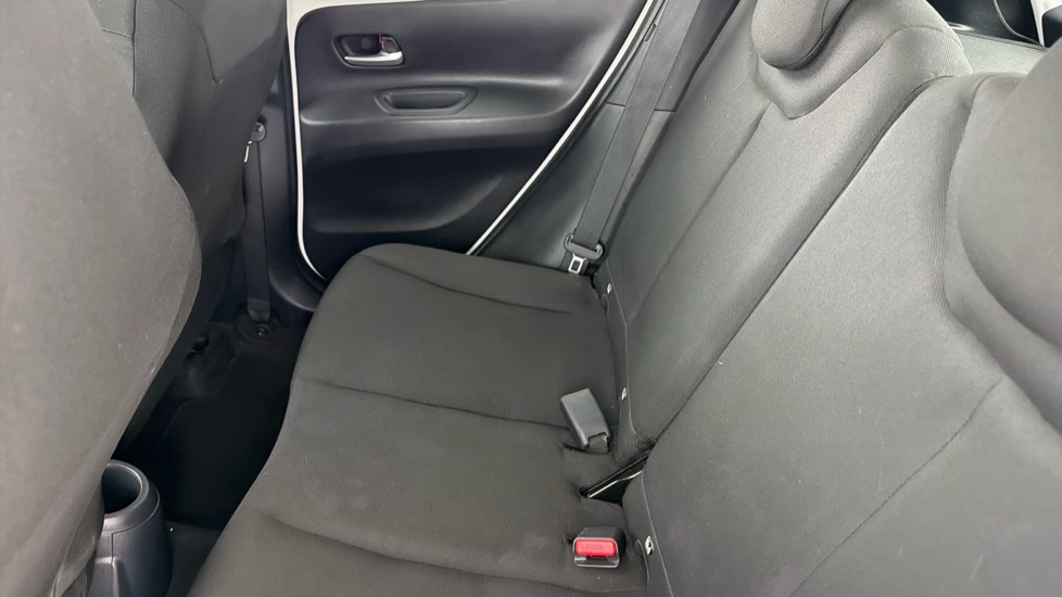 Toyota Aygo X 1.0 VVT-i Pure 5dr Petrol Hatchback - Image 15