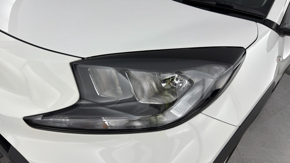 Toyota Aygo X 1.0 VVT-i Pure 5dr Petrol Hatchback - Image 20