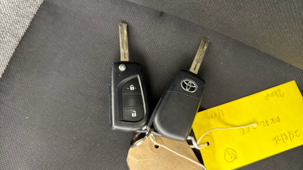 Toyota Aygo X 1.0 VVT-i Pure 5dr Petrol Hatchback - Image 28