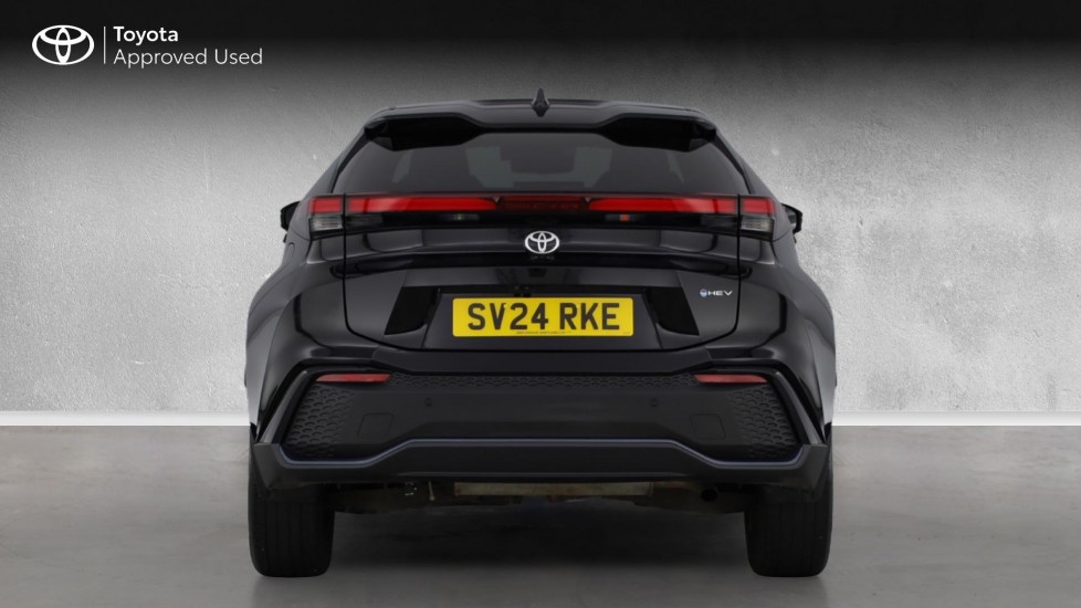 Toyota C-HR 2.0 Hybrid Premiere Edition 5dr CVT Hybrid Hatchback - Image 26