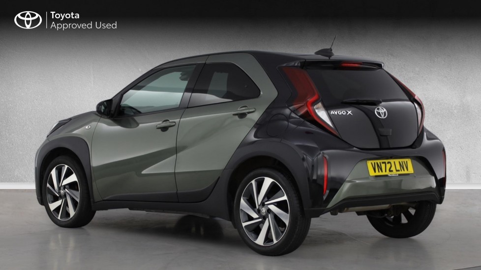 Toyota Aygo X 1.0 VVT-i Edge 5dr Petrol Hatchback - Image 4