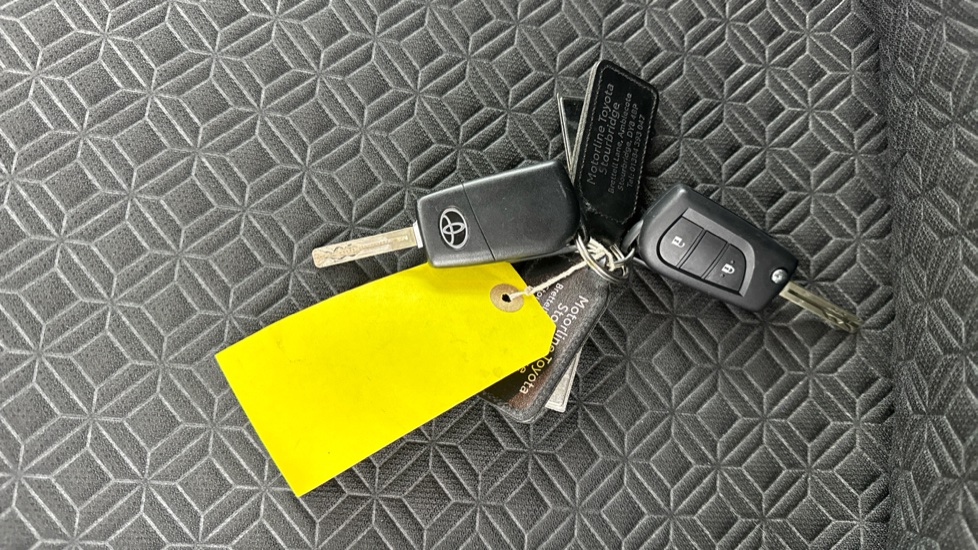 Toyota Aygo X 1.0 VVT-i Edge 5dr Petrol Hatchback - Image 28