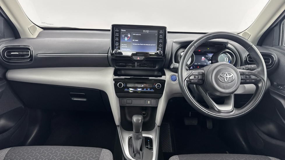 Toyota Yaris Cross 1.5 Hybrid Icon 5dr CVT Hybrid Estate - Image 6