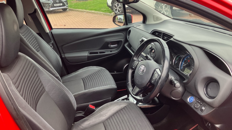 Toyota Yaris 1.5 Hybrid Excel TSS 5dr CVT Hybrid Hatchback - Image 12