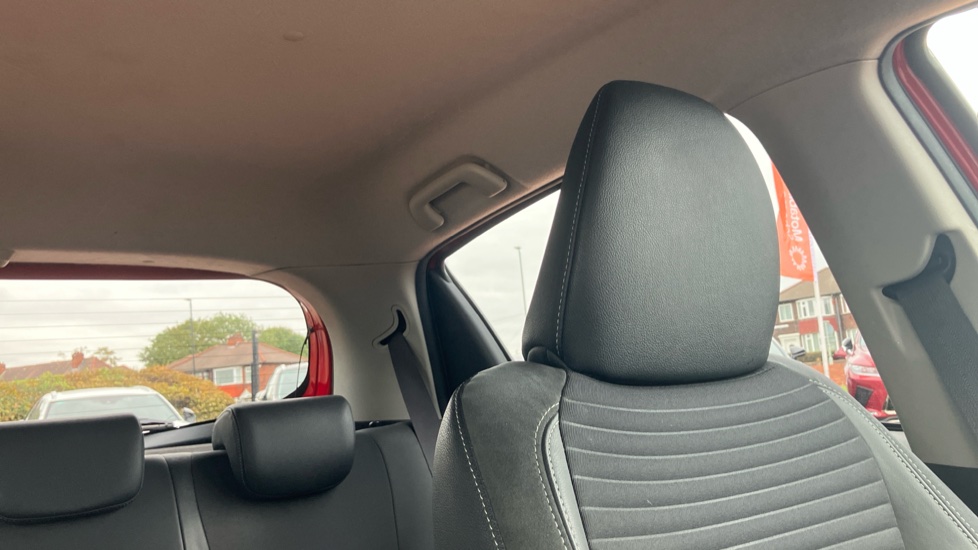 Toyota Yaris 1.5 Hybrid Excel TSS 5dr CVT Hybrid Hatchback - Image 19