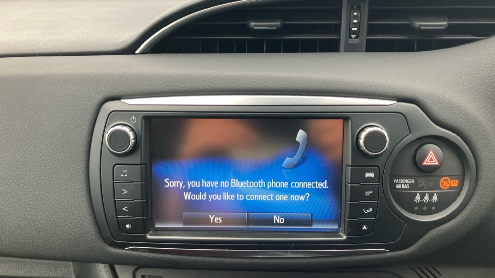 Toyota Yaris 1.5 Hybrid Excel TSS 5dr CVT Hybrid Hatchback - Image 38
