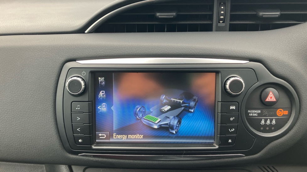 Toyota Yaris 1.5 Hybrid Excel TSS 5dr CVT Hybrid Hatchback - Image 39