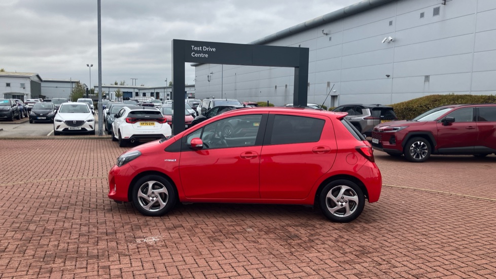 Toyota Yaris 1.5 Hybrid Excel TSS 5dr CVT Hybrid Hatchback - Image 51