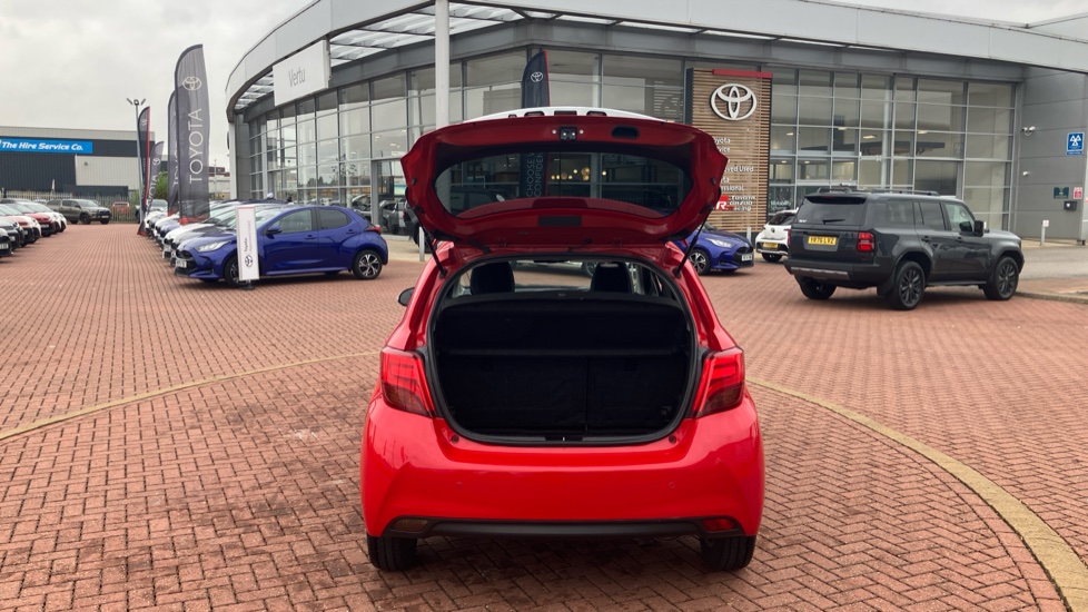 Toyota Yaris 1.5 Hybrid Excel TSS 5dr CVT Hybrid Hatchback - Image 54