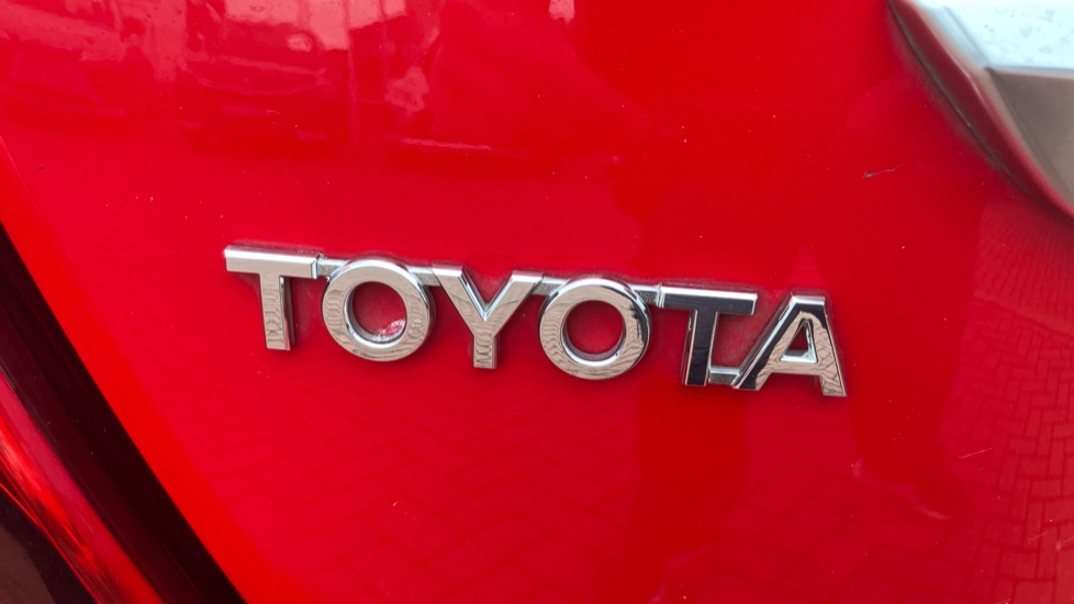 Toyota Yaris 1.5 Hybrid Excel TSS 5dr CVT Hybrid Hatchback - Image 55