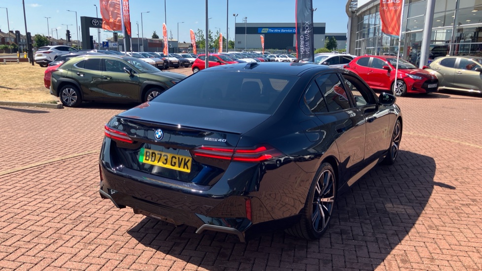 BMW i5 250kW eDrive40 M Sport Pro 84kWh 4dr Auto Electric Saloon - Image 45