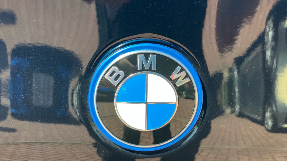 BMW i5 250kW eDrive40 M Sport Pro 84kWh 4dr Auto Electric Saloon - Image 48