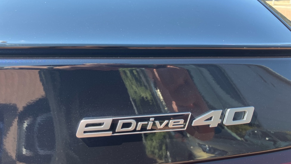 BMW i5 250kW eDrive40 M Sport Pro 84kWh 4dr Auto Electric Saloon - Image 49
