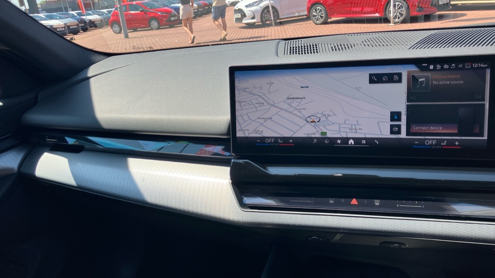 BMW i5 250kW eDrive40 M Sport Pro 84kWh 4dr Auto Electric Saloon - Image 64