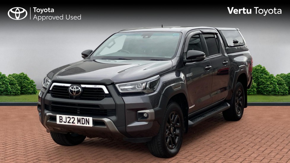 Toyota Hilux Diesel Invincible X D/Cab Pick Up 2.8 D-4D Auto - Image 3