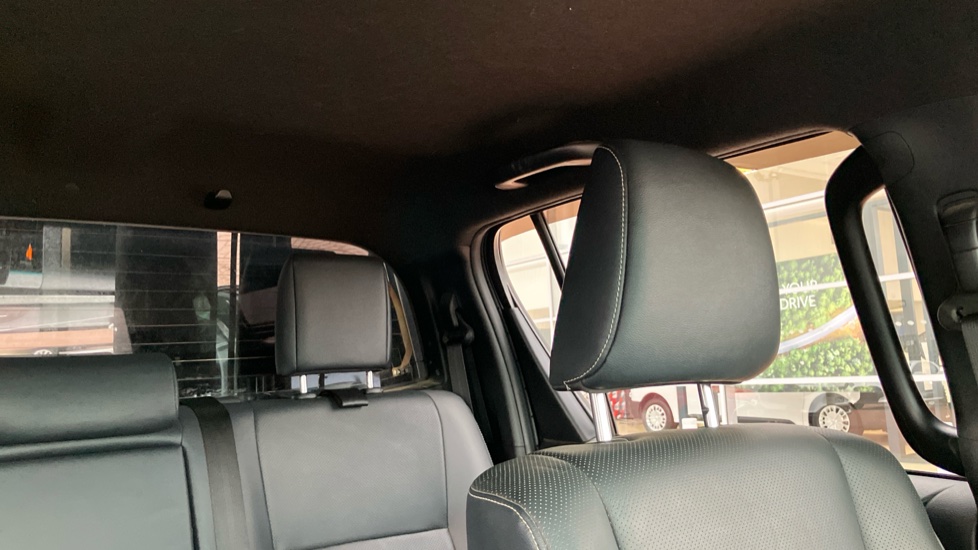 Toyota Hilux Diesel Invincible X D/Cab Pick Up 2.8 D-4D Auto - Image 19