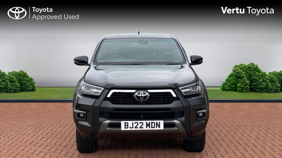 Toyota Hilux Diesel Invincible X D/Cab Pick Up 2.8 D-4D Auto - Image 22