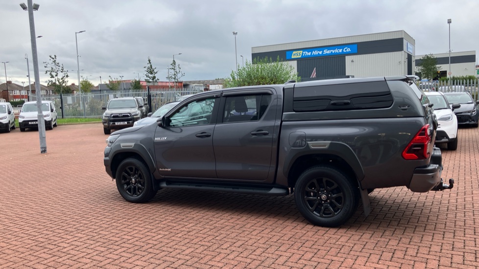 Toyota Hilux Diesel Invincible X D/Cab Pick Up 2.8 D-4D Auto - Image 54