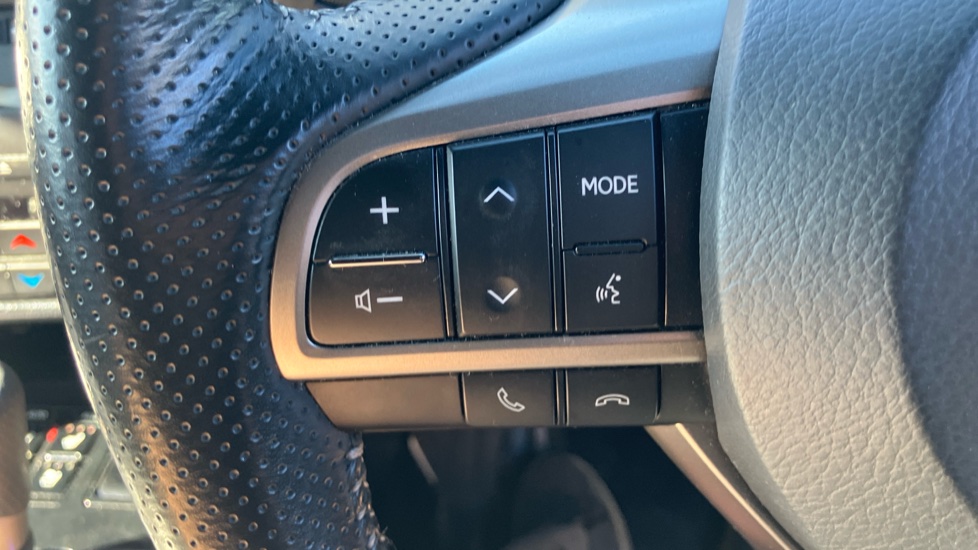 Lexus RX 450h 3.5 F-Sport 5dr CVT Hybrid Estate - Image 37