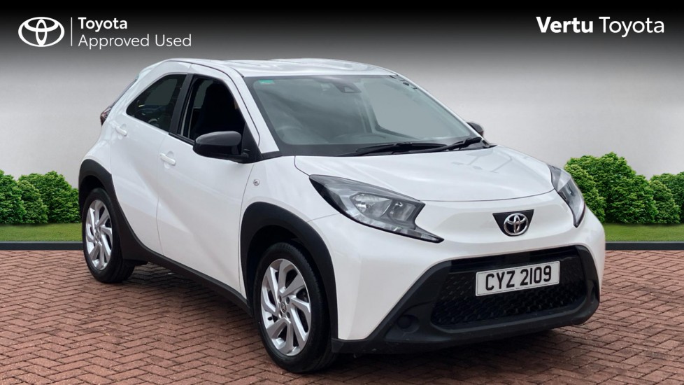 Toyota Aygo X 1.0 VVT-i Pure 5dr Petrol Hatchback - Image 1