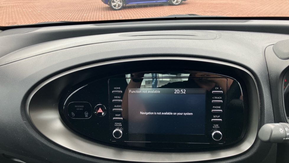 Toyota Aygo X 1.0 VVT-i Pure 5dr Petrol Hatchback - Image 9
