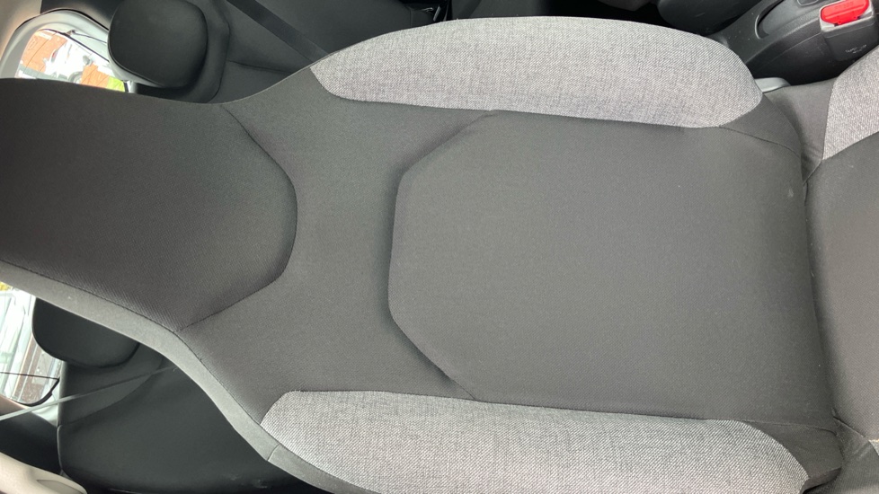Toyota Aygo X 1.0 VVT-i Pure 5dr Petrol Hatchback - Image 14