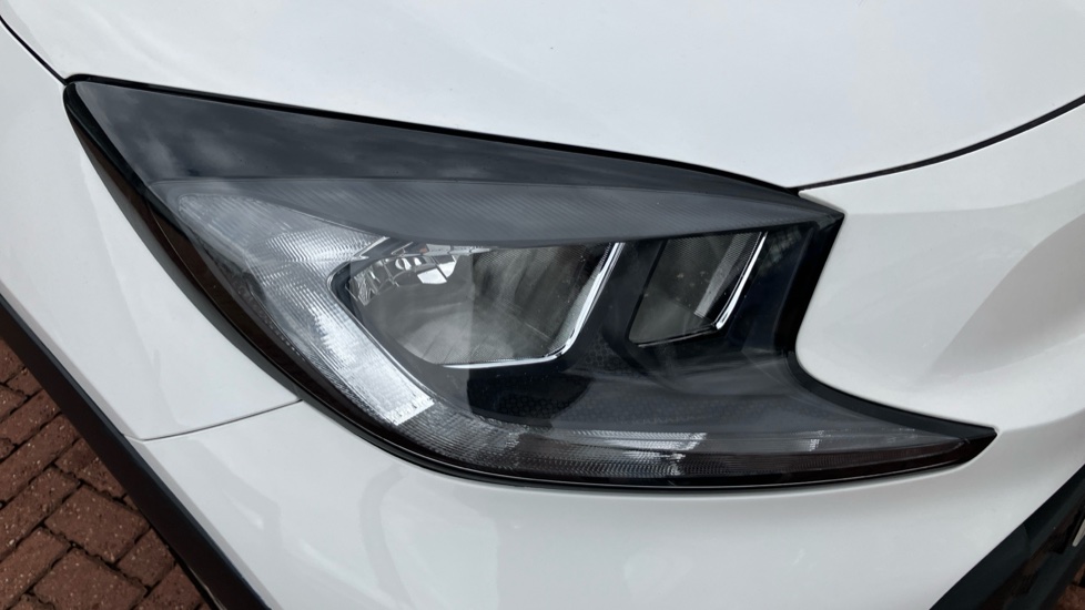 Toyota Aygo X 1.0 VVT-i Pure 5dr Petrol Hatchback - Image 20