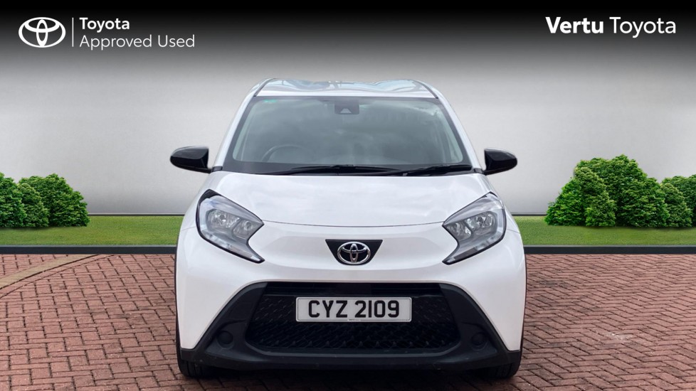 Toyota Aygo X 1.0 VVT-i Pure 5dr Petrol Hatchback - Image 22