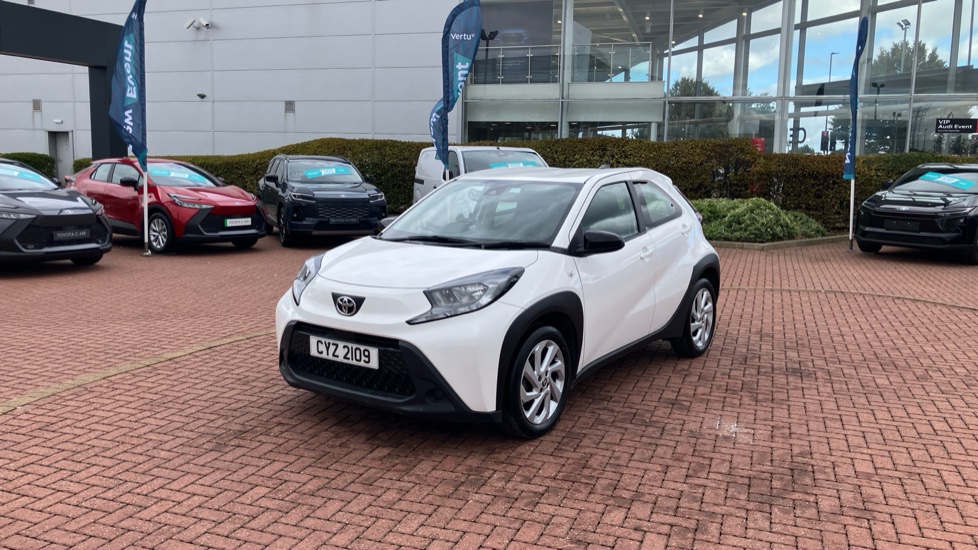 Toyota Aygo X 1.0 VVT-i Pure 5dr Petrol Hatchback - Image 42