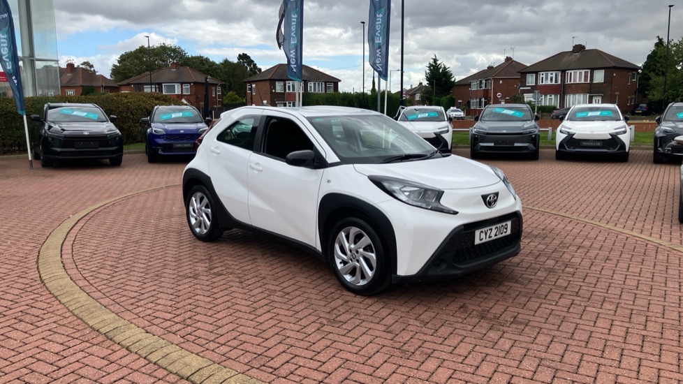 Toyota Aygo X 1.0 VVT-i Pure 5dr Petrol Hatchback - Image 43