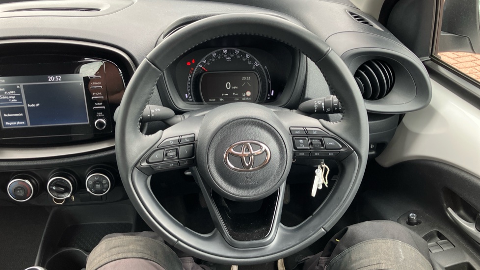 Toyota Aygo X 1.0 VVT-i Pure 5dr Petrol Hatchback - Image 54