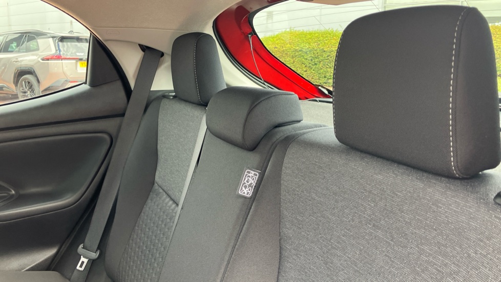 Toyota Yaris 1.5 Hybrid Design 5dr CVT Hybrid Hatchback - Image 18