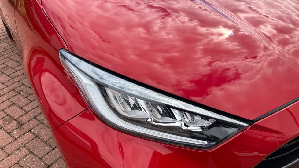 Toyota Yaris 1.5 Hybrid Design 5dr CVT Hybrid Hatchback - Image 20