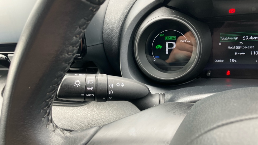 Toyota Yaris 1.5 Hybrid Design 5dr CVT Hybrid Hatchback - Image 31
