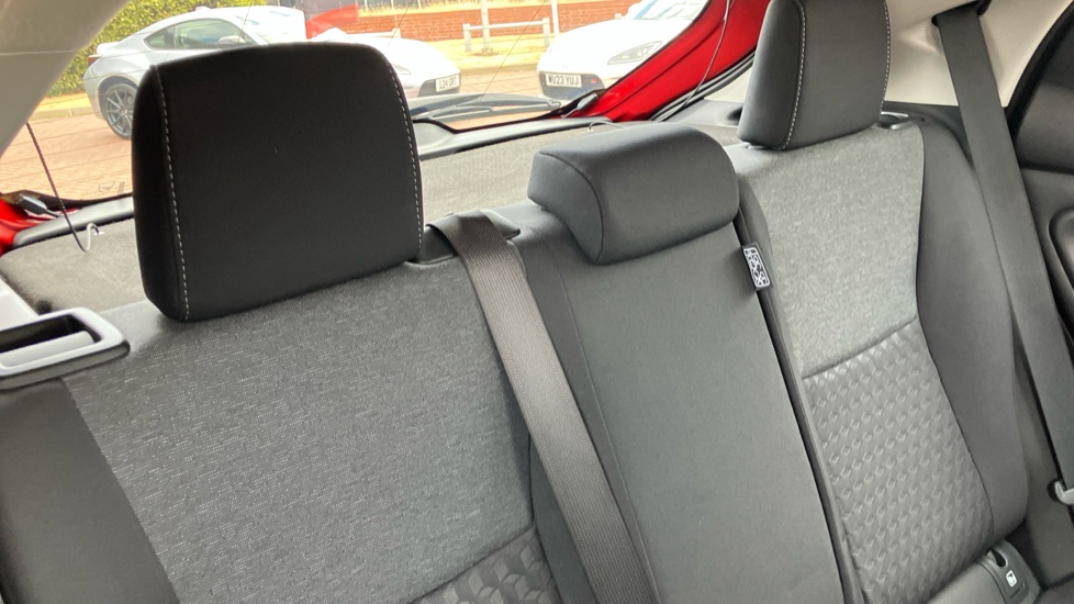 Toyota Yaris 1.5 Hybrid Design 5dr CVT Hybrid Hatchback - Image 35