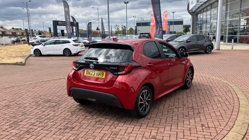 Toyota Yaris 1.5 Hybrid Design 5dr CVT Hybrid Hatchback - Image 44