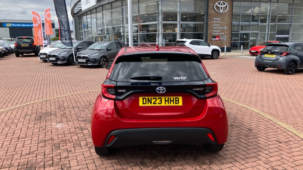 Toyota Yaris 1.5 Hybrid Design 5dr CVT Hybrid Hatchback - Image 45