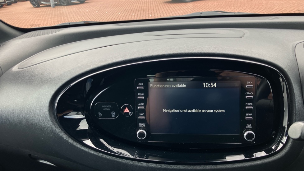 Toyota Aygo X 1.0 VVT-i Edge 5dr Petrol Hatchback - Image 9
