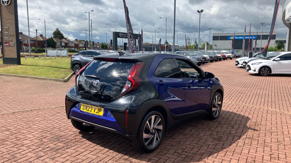 Toyota Aygo X 1.0 VVT-i Edge 5dr Petrol Hatchback - Image 51