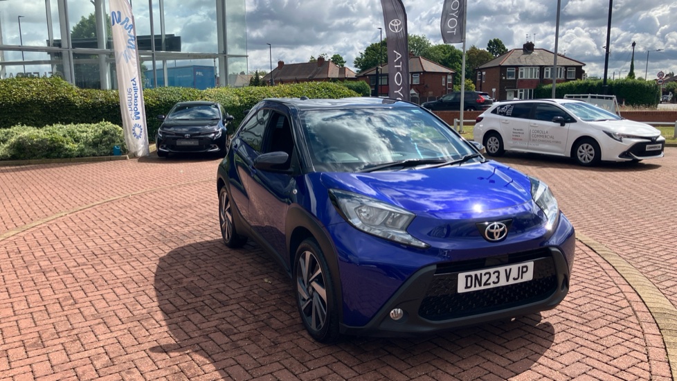 Toyota Aygo X 1.0 VVT-i Edge 5dr Petrol Hatchback - Image 57