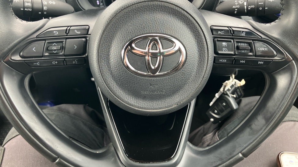 Toyota Aygo X 1.0 VVT-i Edge 5dr Petrol Hatchback - Image 60