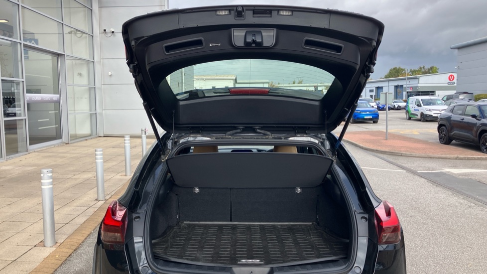 Lexus UX 300h 2.0 Premium 5dr CVT Hybrid Hatchback - Image 13