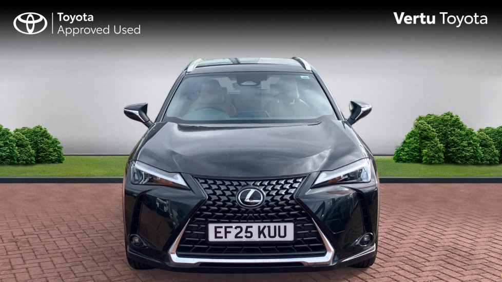 Lexus UX 300h 2.0 Premium 5dr CVT Hybrid Hatchback - Image 22